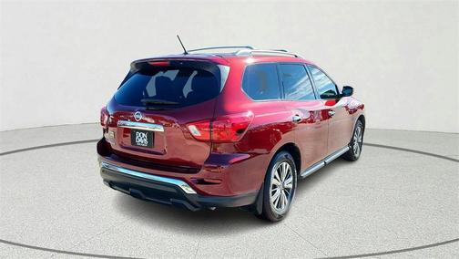 2018 Nissan Pathfinder S