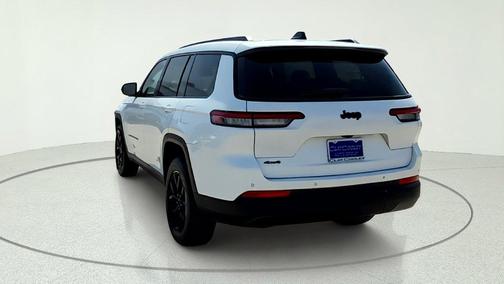 Bright White Clearcoat 2024 Jeep Grand Cherokee L Laredo