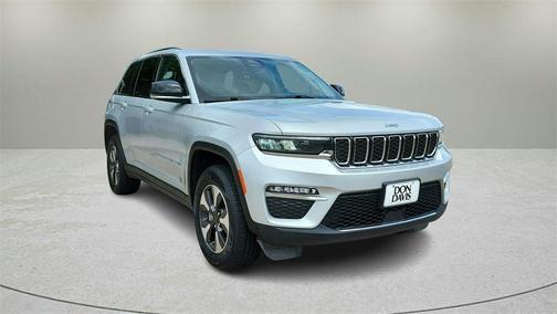 2023 Jeep Grand Cherokee 4xe Base