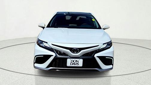 Pearl 2023 Toyota Camry XSE