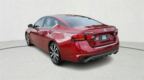 2021 Nissan Altima 2.5 SR