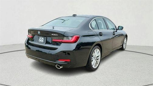 2024 BMW 330 i