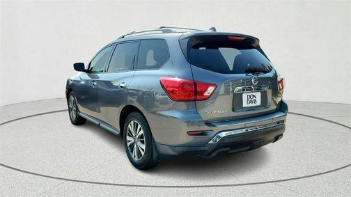 2020 Nissan Pathfinder S