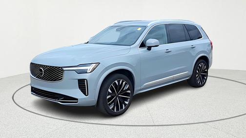 2025 Volvo XC90 B6 Plus 7-Seater