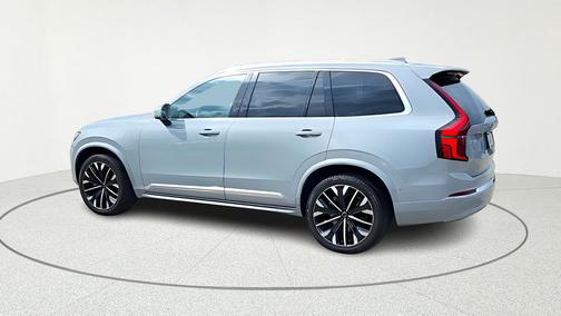2025 Volvo XC90 B6 Plus 7-Seater
