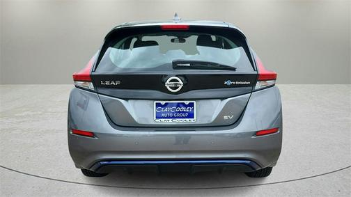 2022 Nissan Leaf SV