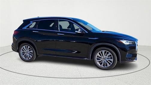 2024 INFINITI QX50 Luxe