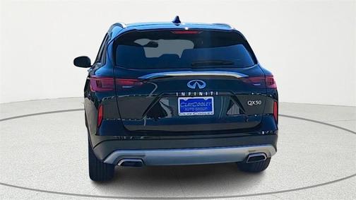 2024 INFINITI QX50 Luxe