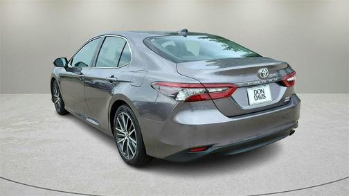2023 Toyota Camry XLE
