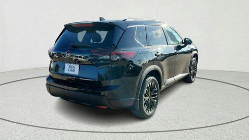 Super Black 2026 Nissan Rogue Dark Armor
