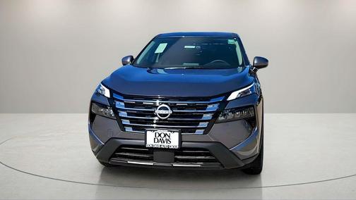Gun Metallic 2026 Nissan Rogue SV