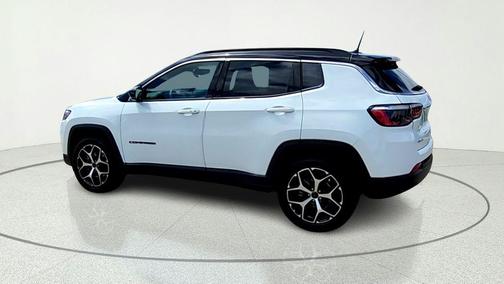 Bright White Clearcoat 2025 Jeep Compass Limited