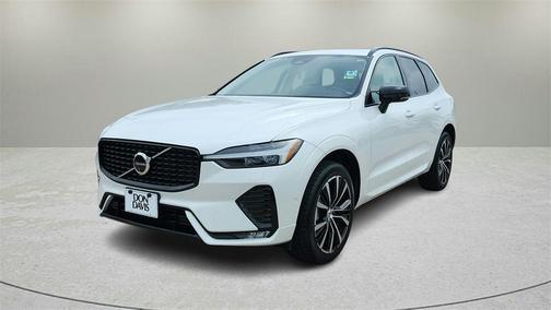 2024 Volvo XC60 B5 Plus Dark Theme