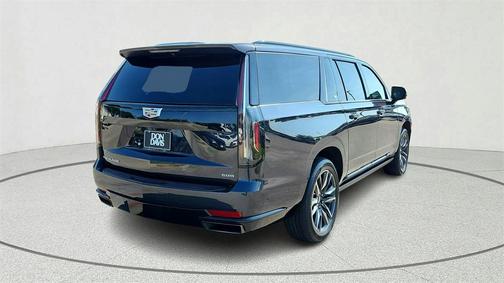 2022 Cadillac Escalade ESV Sport Platinum
