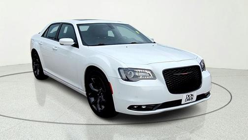 Bright White Clearcoat 2023 Chrysler 300 S
