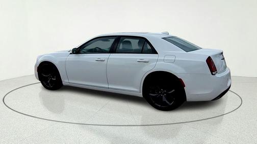Bright White Clearcoat 2023 Chrysler 300 S