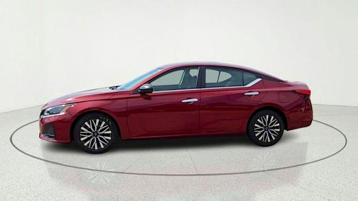 Scarlet Ember 2024 Nissan Altima 2.5 SV