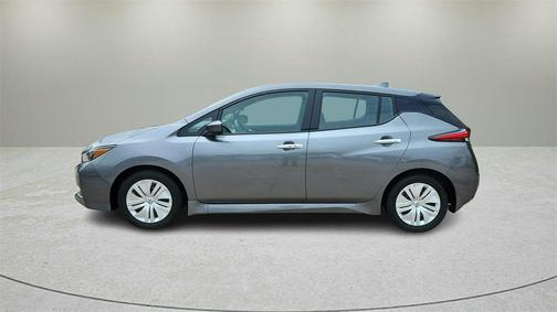 2023 Nissan Leaf S