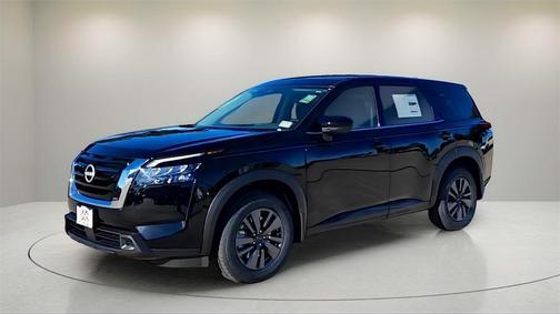 2025 Nissan Pathfinder S