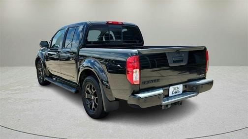 2021 Nissan Frontier SV
