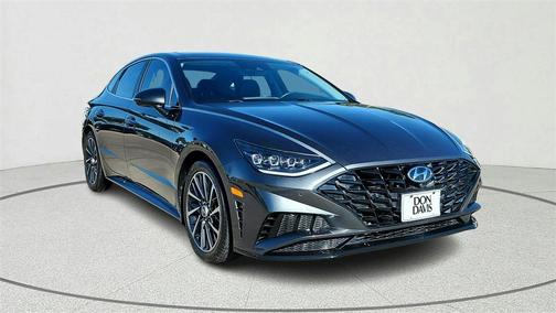 2022 Hyundai SONATA Limited
