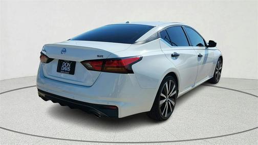 2021 Nissan Altima 2.5 SR