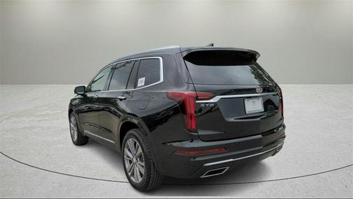 2024 Cadillac XT6 Premium Luxury FWD
