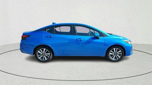 2023 Nissan Versa 1.6 SV