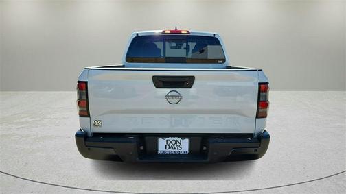 2025 Nissan Frontier S