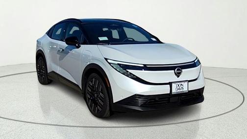 White / Black 2026 Nissan Leaf PLATINUM+