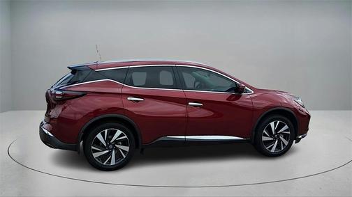 2022 Nissan Murano SL
