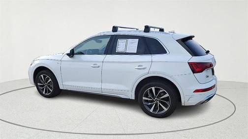 2023 Audi Q5 45 S line quattro Premium