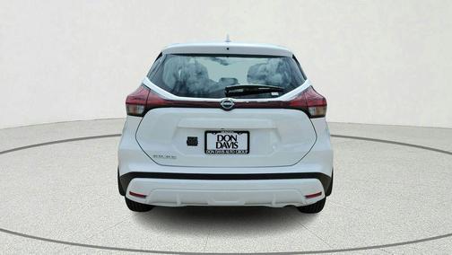Fresh Powder 2025 Nissan Kicks Play S