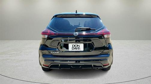 2023 Nissan Kicks S