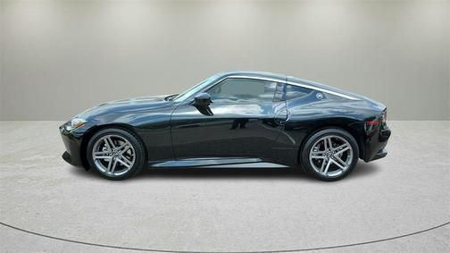 2025 Nissan Z Sport