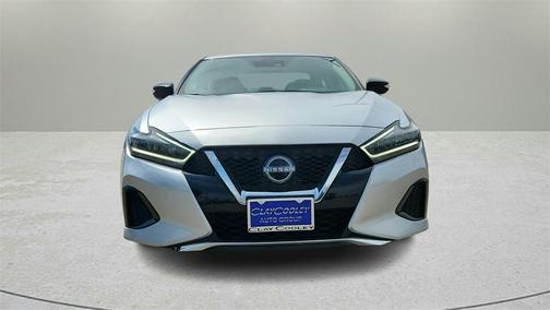 2023 Nissan Maxima SV