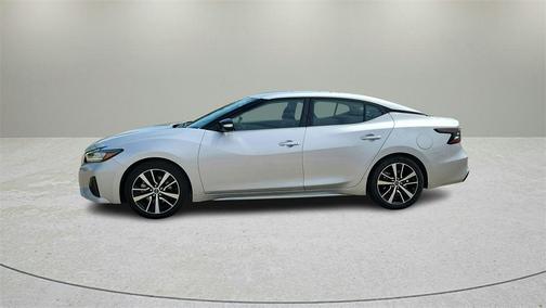 2023 Nissan Maxima SV