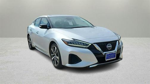 2023 Nissan Maxima SV