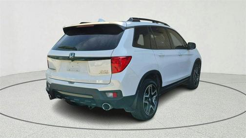 Platinum White Pearl 2022 Honda Passport Elite