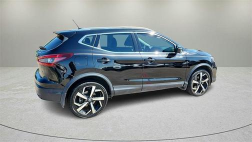 2020 Nissan Rogue Sport SL