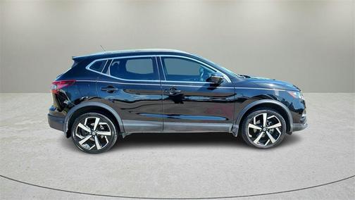 2020 Nissan Rogue Sport SL