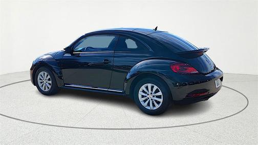 2019 Volkswagen Beetle 2.0T S