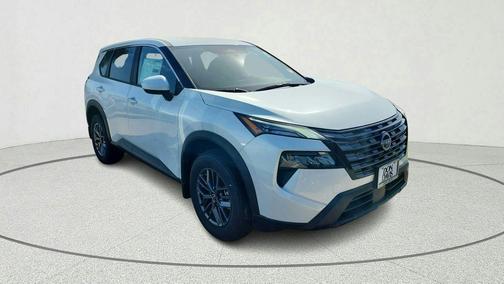 Everest White P 2026 Nissan Rogue SV