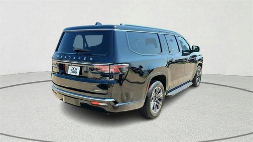 2023 Jeep Wagoneer L Series II