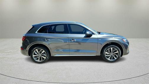 2022 Audi Q5 45 S line quattro Premium