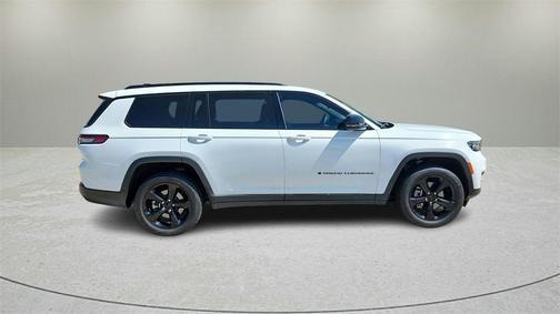 2022 Jeep Grand Cherokee L Laredo