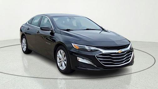 Mosaic Black Metallic 2024 Chevrolet Malibu LT