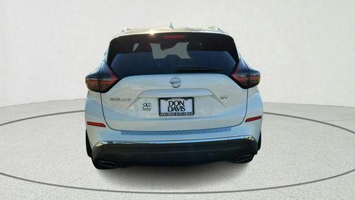 White 2022 Nissan Murano SV