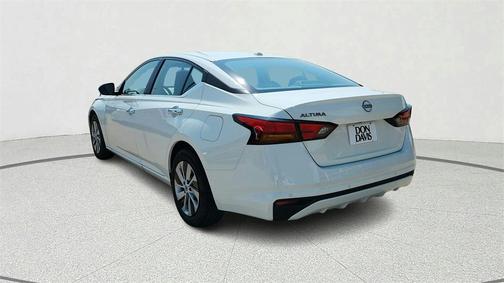 2025 Nissan Altima S