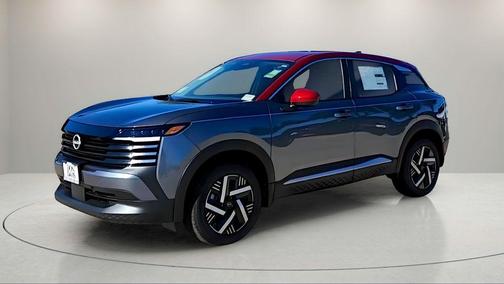2t Gun Red Roof 2026 Nissan Kicks SV